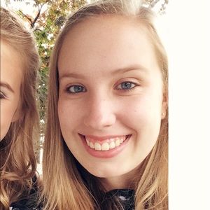 Meet your Posher, Bethany